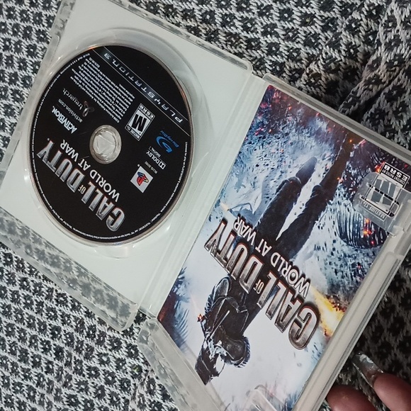 CALL OF DUTY WORLD AT WAR PS3 GAME - Picture 11 of 11